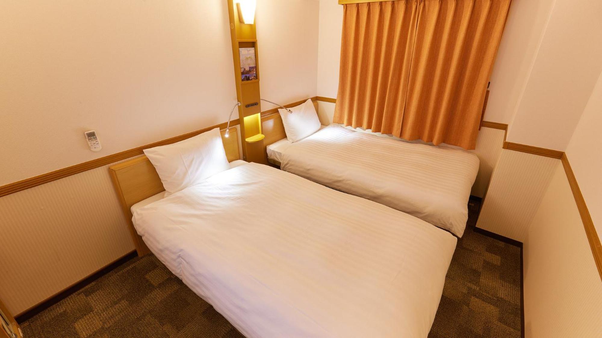 Toyoko Inn Yokohama-Sen Fuchinobe-Eki Minami-Guchi Sagamihara Quarto foto