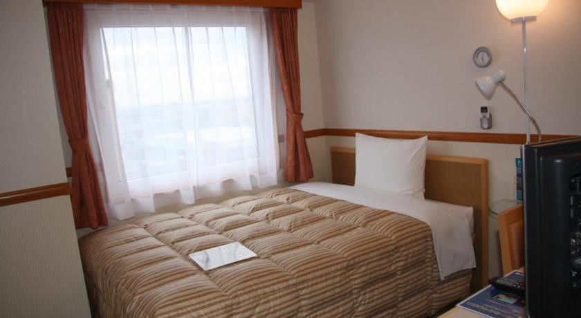 Toyoko Inn Yokohama-Sen Fuchinobe-Eki Minami-Guchi Sagamihara Exterior foto